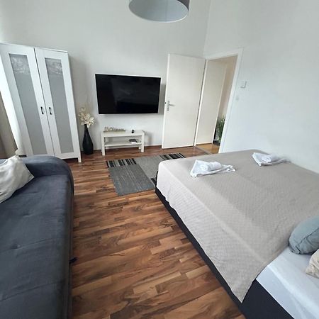 Paower Apartment Виена Екстериор снимка