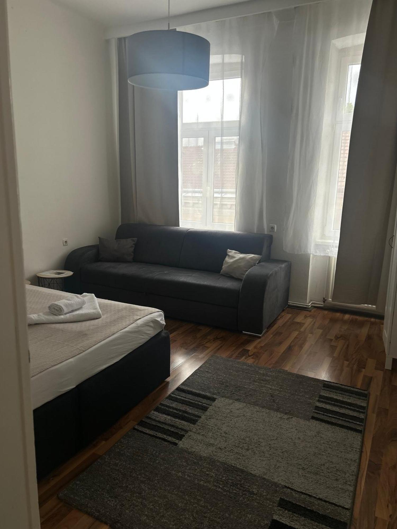 Paower Apartment Виена Екстериор снимка