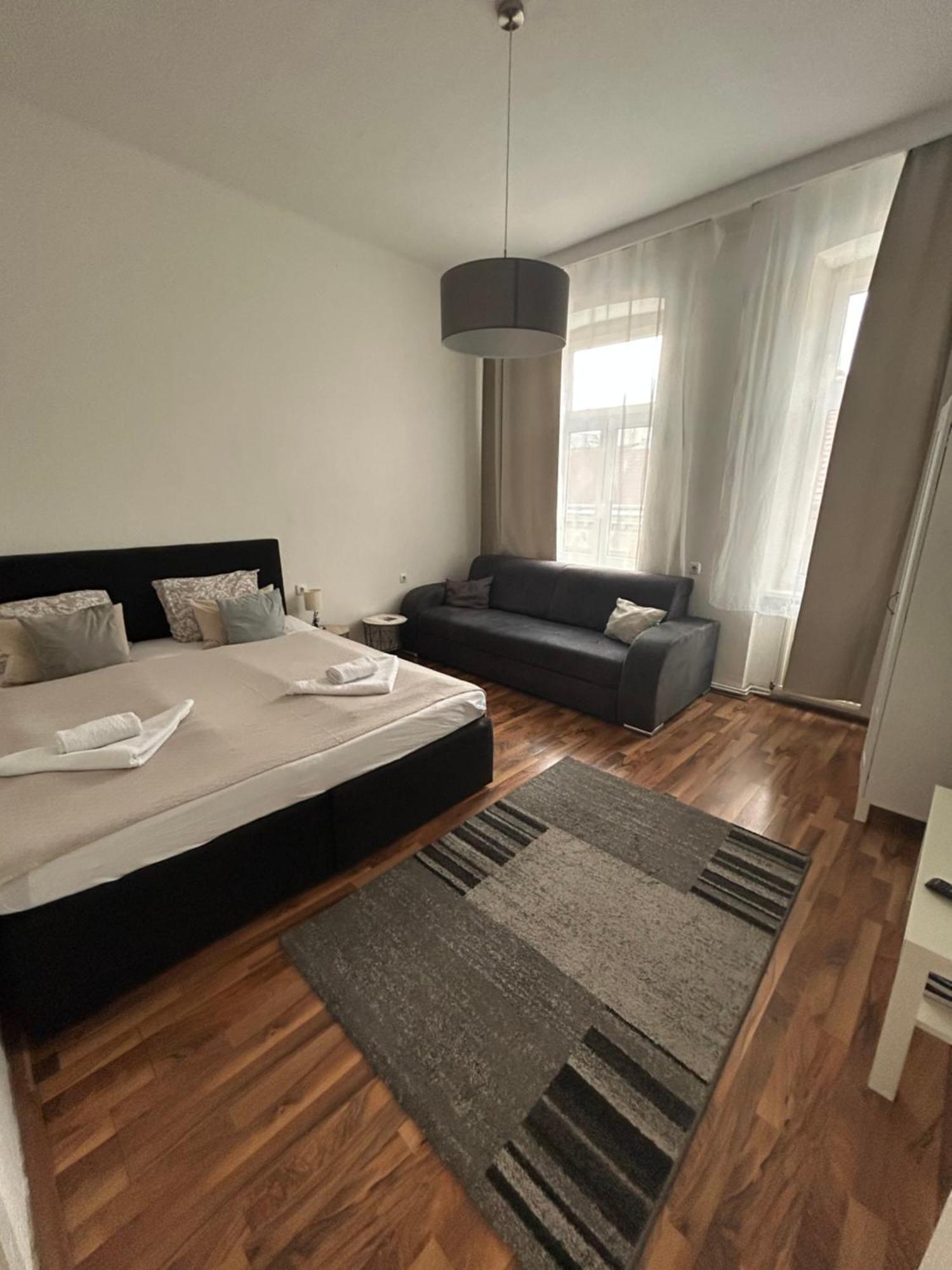Paower Apartment Виена Екстериор снимка
